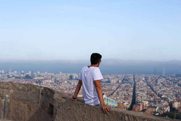 How much does it cost to travel in Spain? Not so much, specially because view like this are for free! 