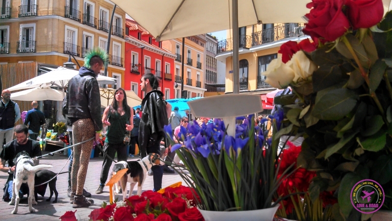 O Rastro de Madrid é um mercado ao ar livre.