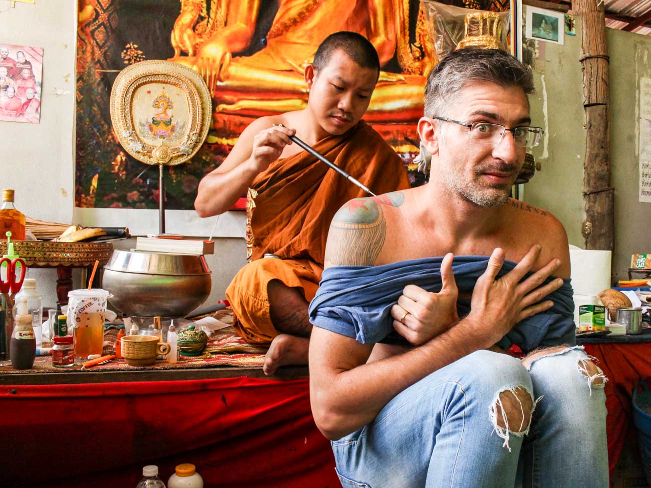 Sak Yant, a tatuagem de bambu abençoada! Os significados da tattoo, onde fazer na Tailândia. E todos os detalhes de uma experiência espiritual única. 