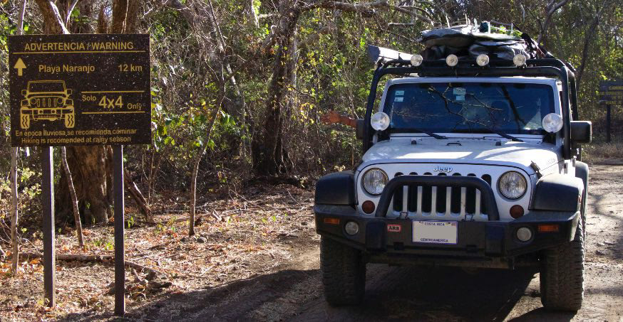 You need a strong and fully equipped 4x4 rental car for driving in Costa Rica, so you can explore the countryside. 