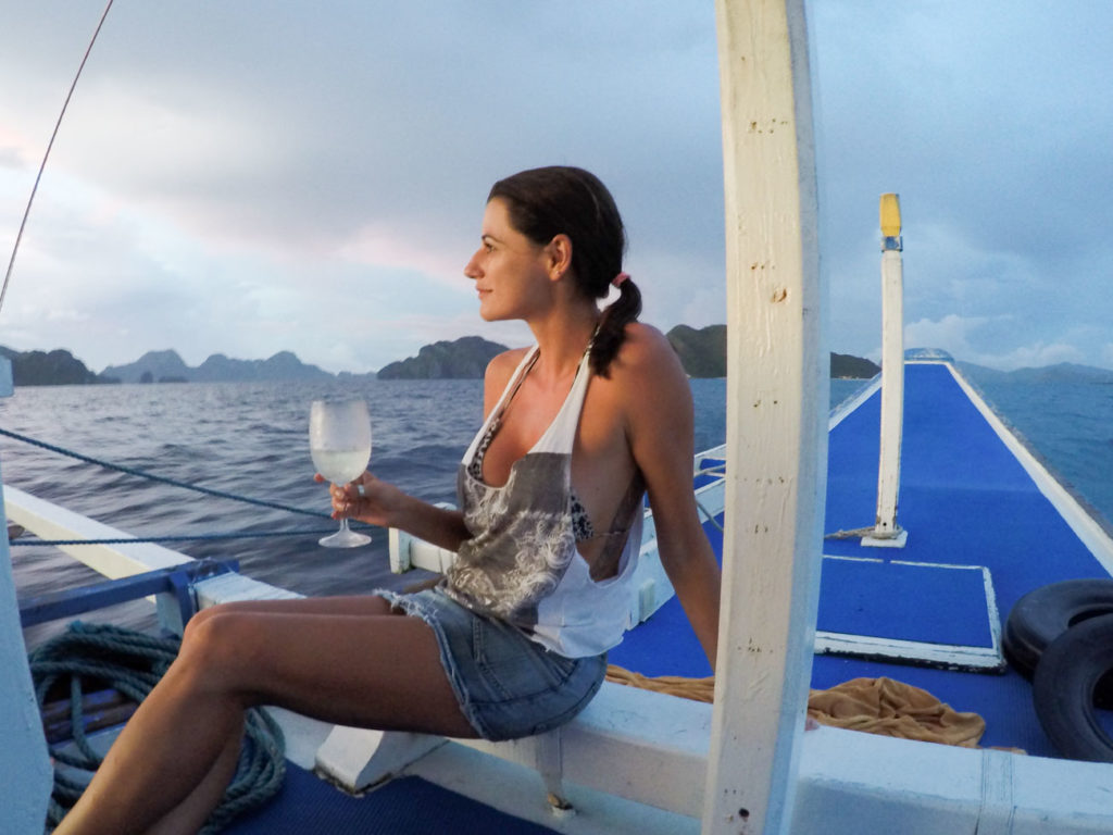 Sunset Cruise and Wine, that's what a call a luxurious experience in Pangulasian Island, El Nido - Philippines.
