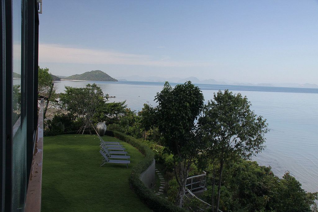 Luxury stays are among the reasons to visit Koh Samui.