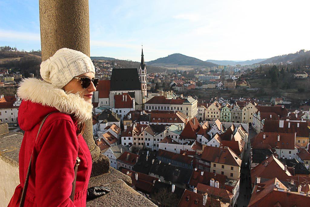 A viagem de Praga a Český Krumlov pode ser feita em um dia, de trem, de ônibus ou com uma agência de turismo. 