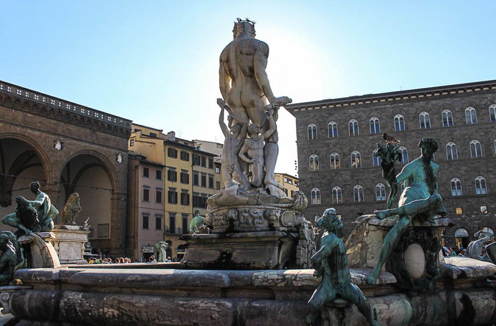 If you are searching for ideas for city breaks in Europe, you come to the right guide. Florence is one of our suggestions for a Cultural weekend getaway in Europe. 
