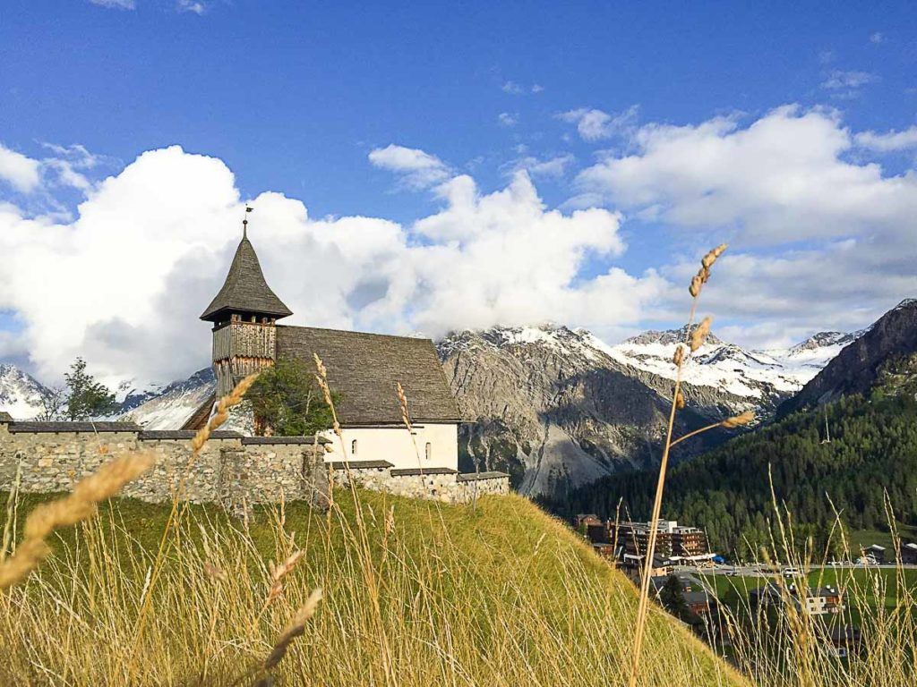 Super guia de viagem para o verão na Suíça. O que fazer em Arosa e onde ficar. 