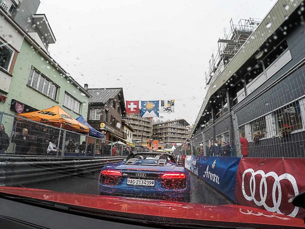Correr no percurso oficial da Arosa Classic Car abordo de um super Audi é pura emoção. 