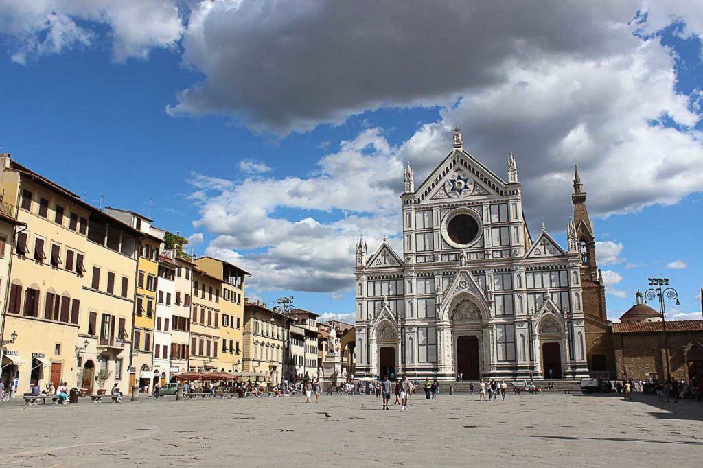 In one day in Florence you might not have time to visit all the attractions and museums, pick your favourites and book your tickets in advance. 