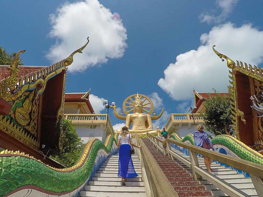 O Big Buda é uma das principais atrações de Koh Samui na Tailândia e você precisa ir até lá, é incrível. 