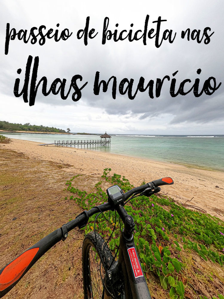 Passear de bicicleta nas Ilhas Maurício é uma aventura incrível. Fizemos um tour de bicicleta elétrica na parte sul de Maurício e adoramos. O tour de bicicleta nas Ilhas Maurício passa por praias deslumbrantes, penhascos de tirar o fôlego, florestas verdes e termina com uma deliciosa comida local. Leia tudo sobre andar de bicicleta nas Ilhas Maurício aqui, como é o passeio, onde fazer suas reservas e como se preparar para esta viagem. #mauricio #ilhasmauricio #viagemmauricio