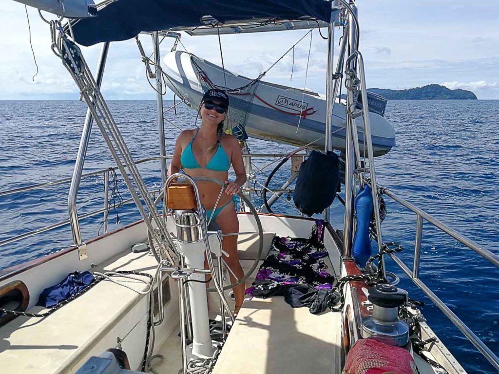 Existem vários passeios de barco para as ilhas vizinhas de Koh Lanta se você quiser fazer snorkeling.