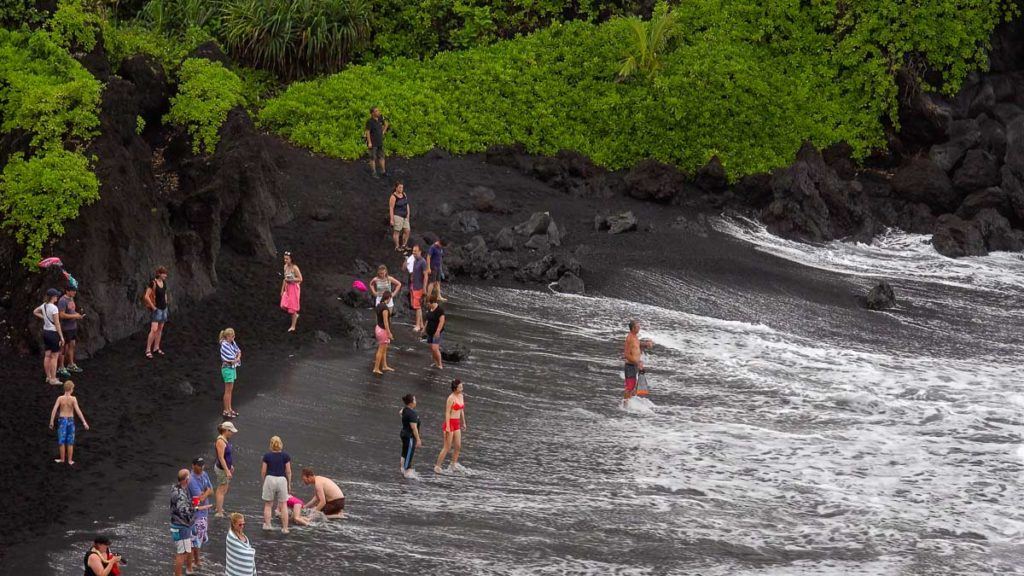 Black Sand Beach Maui all you need to know about Honokalani Business