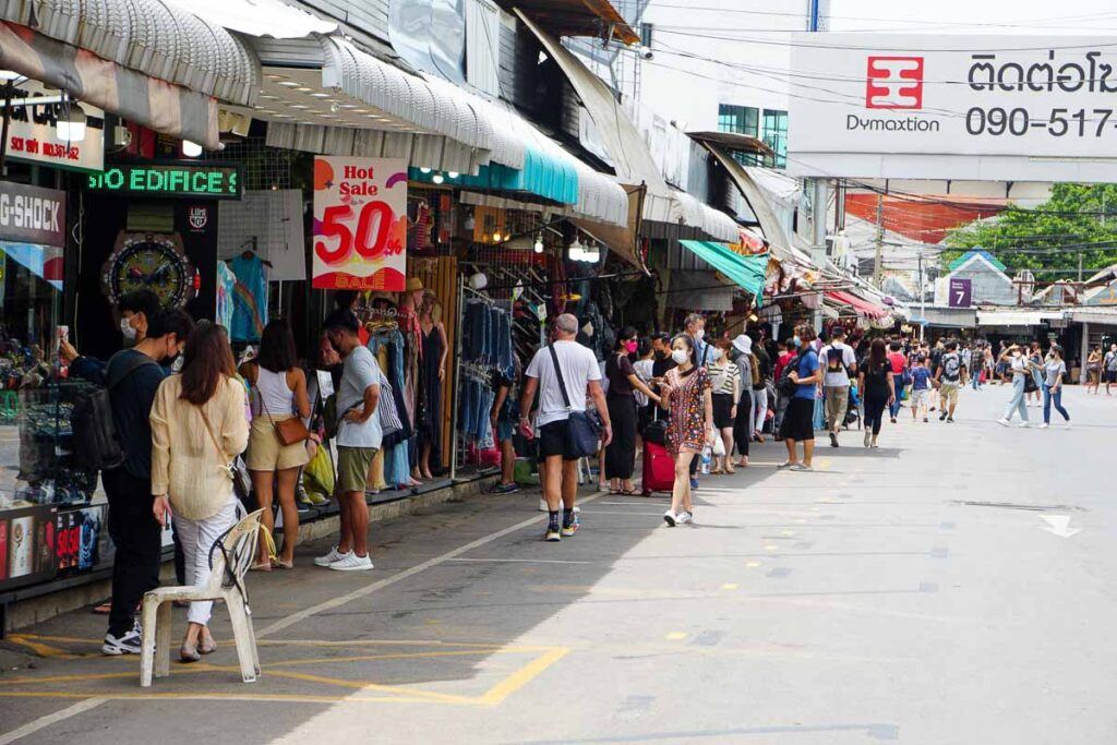 Photo from Chatuchak Weekend Market in Bangkok, you can see a lot of people, so always keep your belongings safe to avoid pickpocketing.